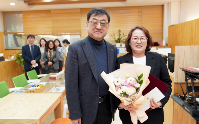2022년 이정숙 선생님 우수직원상 표창식